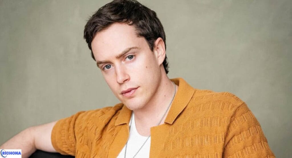 inside-brent-comers-life-age-height-family-and-career-journey-of-the-broadway-sensation (1) Brent Comer Biography: Age, Height, Family, Career & Life Story