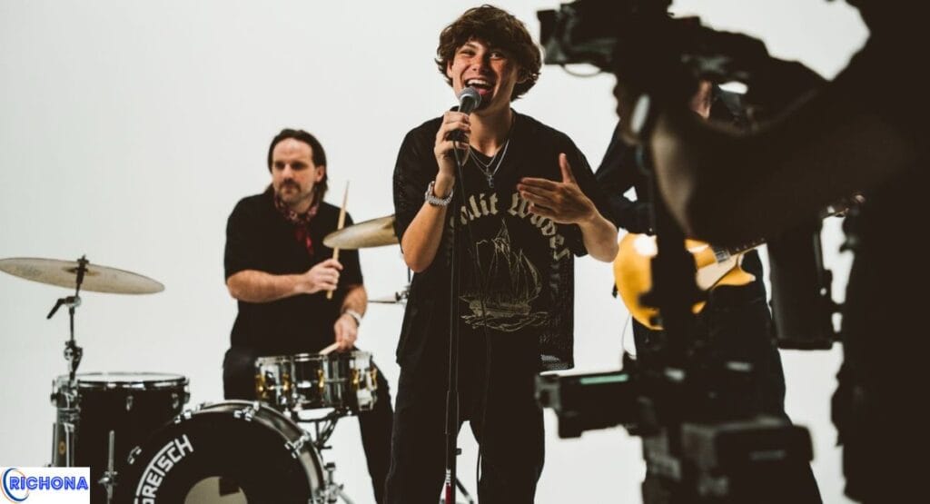 maddox-batson-biography-2025-age-height-girlfriend-million-dollar-journey