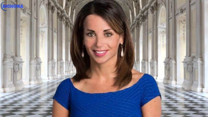 Net Worth Hollie Strano Salary